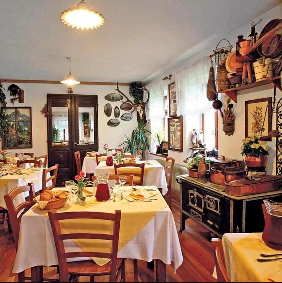 Albergo Piani Di Luzza Forni Avoltri Exterior foto