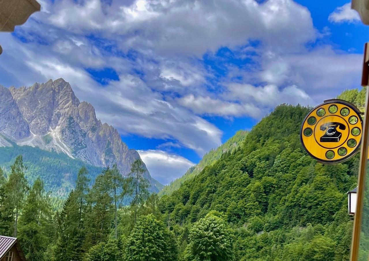 Albergo Piani Di Luzza Forni Avoltri Exterior foto
